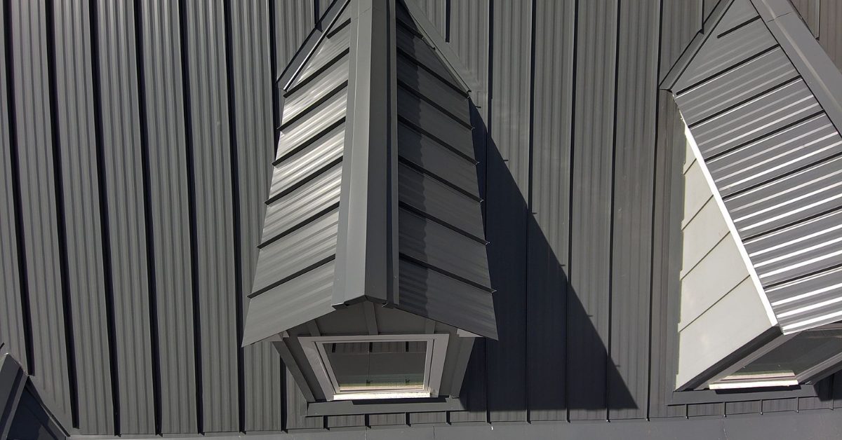 Can You Put Solar Panels on a Metal Roof in Sawgrass?